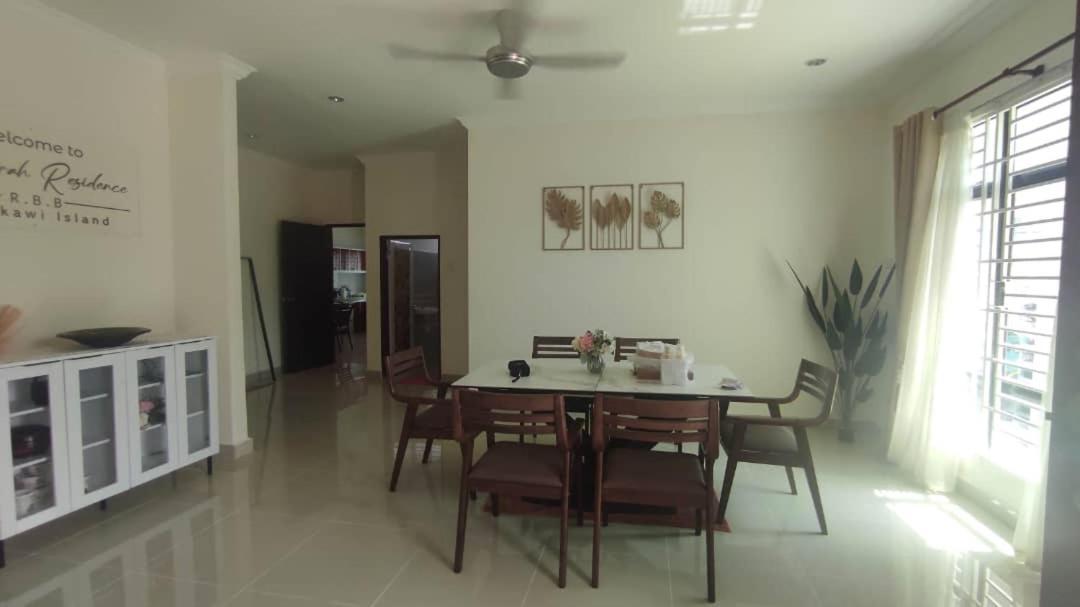 Anugerah Residence Langkawi パンタイ・サナング エクステリア 写真